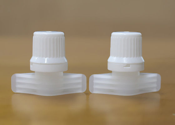 Szczelny plastikowy narożnik wylewki PP / PE na 300 ml płynnych elastycznych workach
