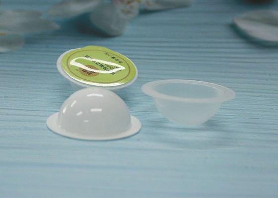 Małe okrągłe plastikowe pojemniki do masażu o wysokości 20 mm