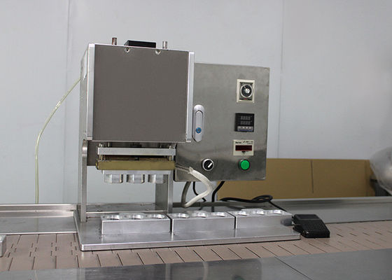 Plastikowa folia uszczelniająca do pojemników PP 900w Maszyna do prasowania na gorąco
