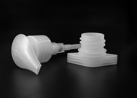 Plastikowe nakładki na żel w torebce z 28 mm pompką do balsamu